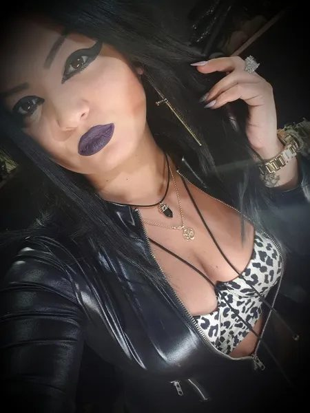 Live sex webcam photo for GoddessOfDeadh #1880005