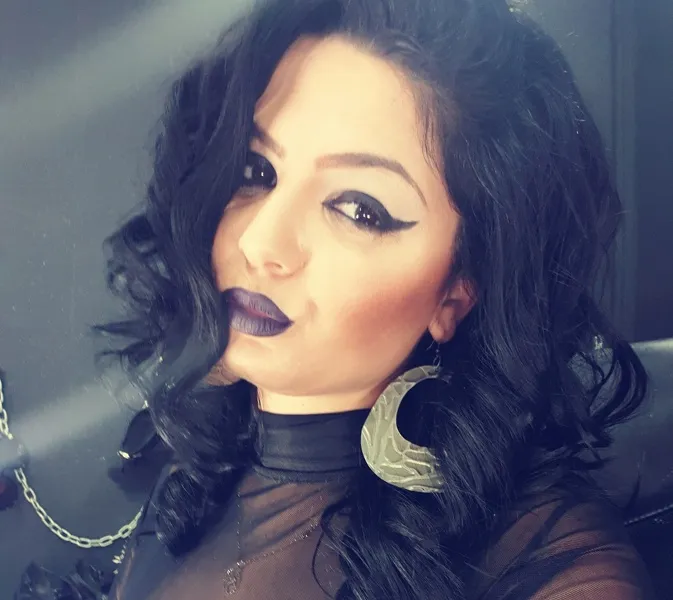 Live sex webcam photo for GoddessOfDeadh #1880034
