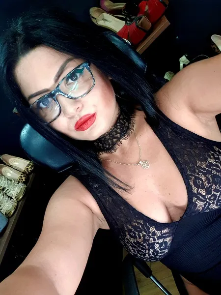 Live sex webcam photo for GoddessOfDeadh #1880067