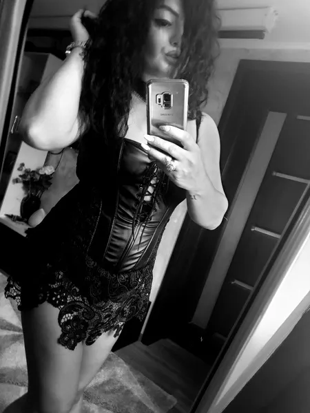 Live sex webcam photo for GoddessOfDeadh #1880053