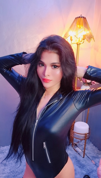 Live sex webcam photo for TrishaJohnson #2432070