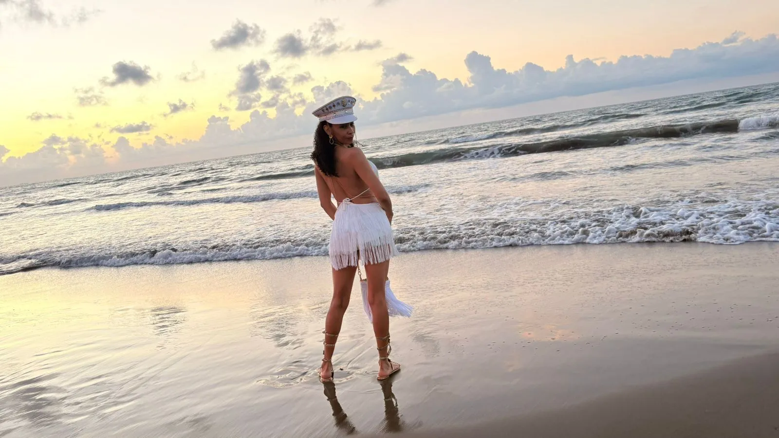 Live sex webcam photo for KarenDuval #7252398