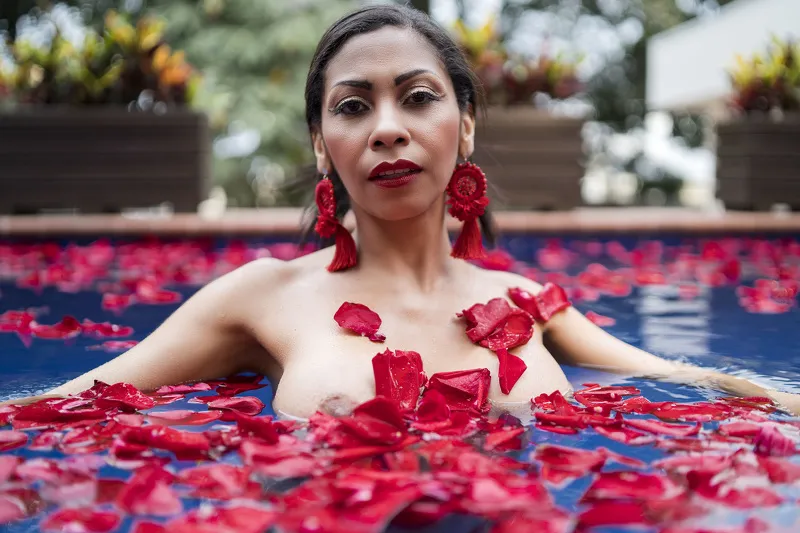 Live sex webcam photo for KarenDuval #7252020