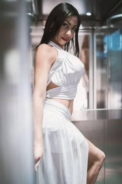 Live sex webcam photo for KarenDuval #7252214