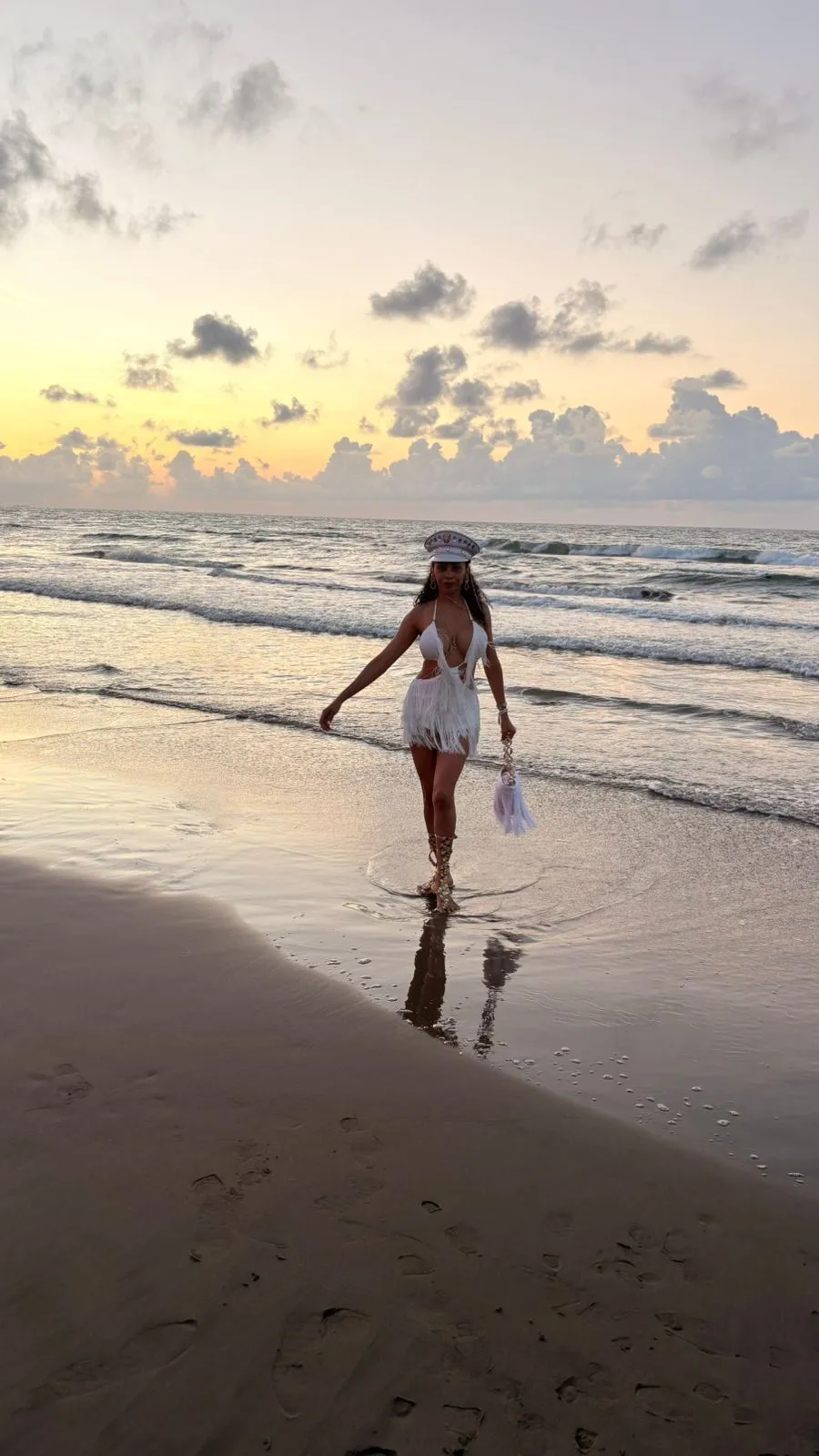 Live sex webcam photo for KarenDuval #7252416