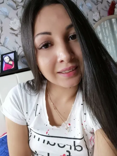 Live sex webcam photo for juicykitten18 #1816485