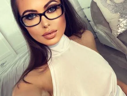 Live sex webcam photo for xxScarlet19xx #3945422