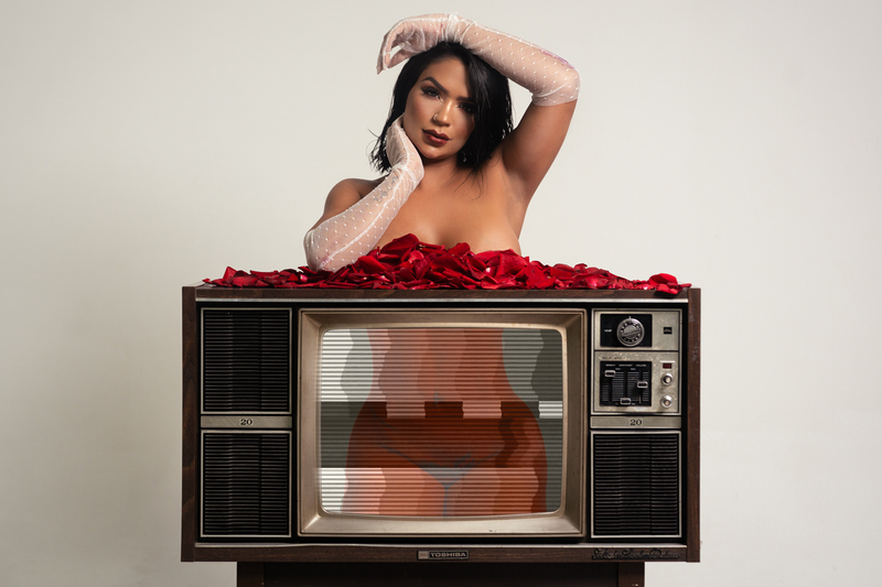 Live sex webcam photo for EmilyCurtis #4054718