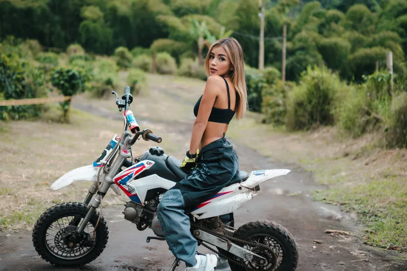 Live sex webcam photo for SamySun #6142839