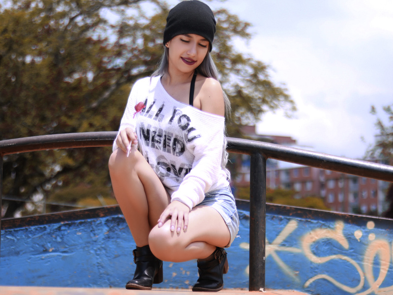 Live sex webcam photo for EllaDavs #7260729