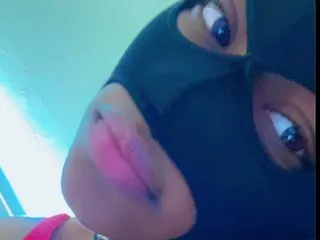 Live sex webcam photo for Mari_VXXX #8717390