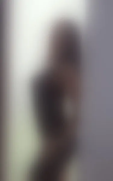 Live sex webcam photo for ElegantLauren #8401858