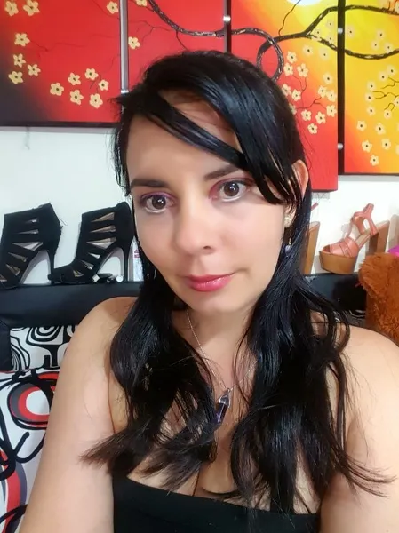 Live sex webcam photo for Katerlineex #2123975