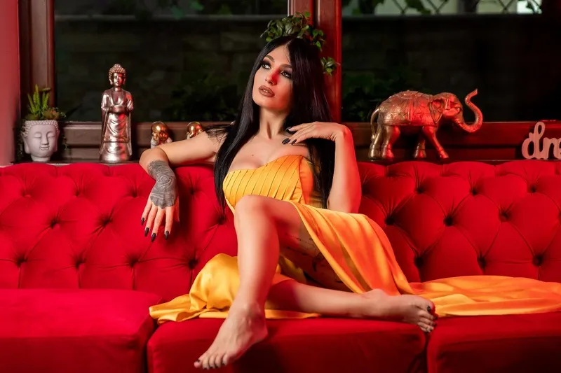 Live sex webcam photo for SelenneNoir #3613453