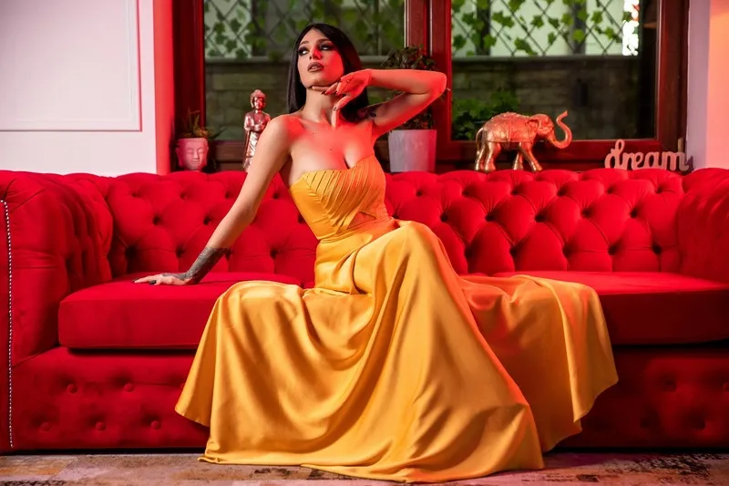 Live sex webcam photo for SelenneNoir #3613455