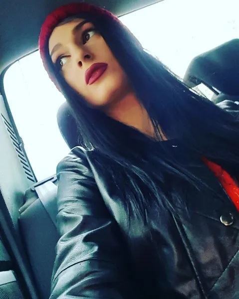 Live sex webcam photo for SelenneNoir #2134966