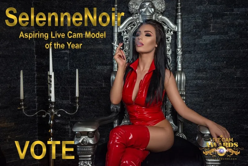 Live sex webcam photo for SelenneNoir #2135034