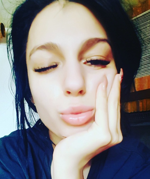 Live sex webcam photo for SelenneNoir #2134974