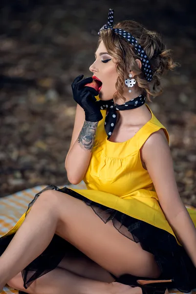 Live sex webcam photo for SelenneNoir #2135142