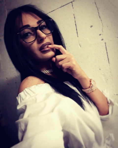 Live sex webcam photo for SelenneNoir #2134971