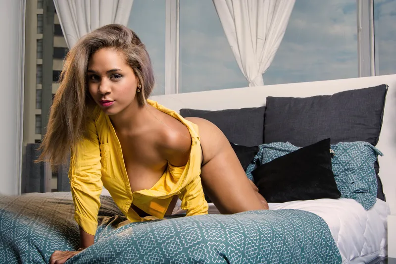 Live sex webcam photo for ChanelDeeverr #2288971