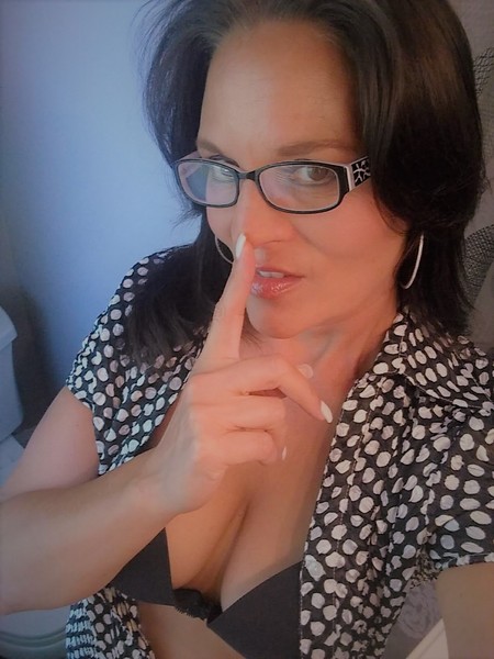 Live sex webcam photo for TiaPleasureX #2111500