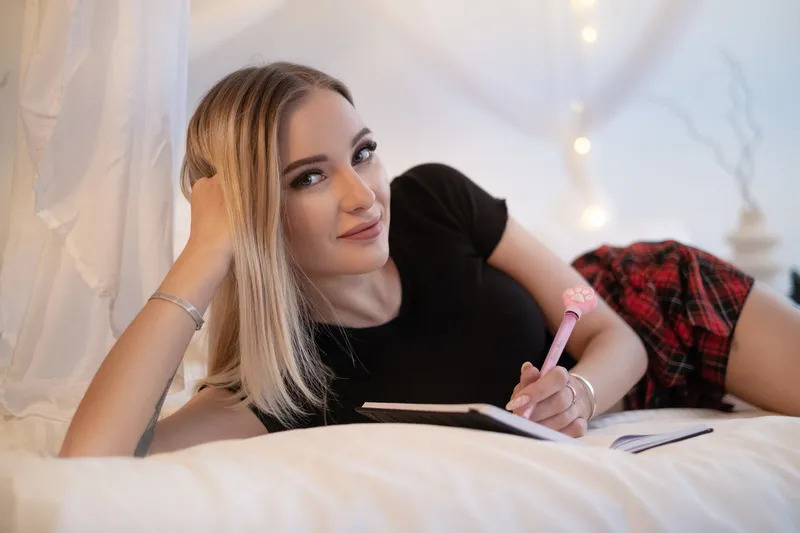 Live sex webcam photo for Eva_Cutie #1841730