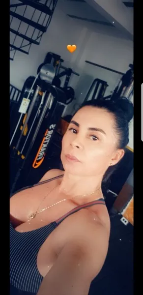 Live sex webcam photo for ScarletLyn #7234176