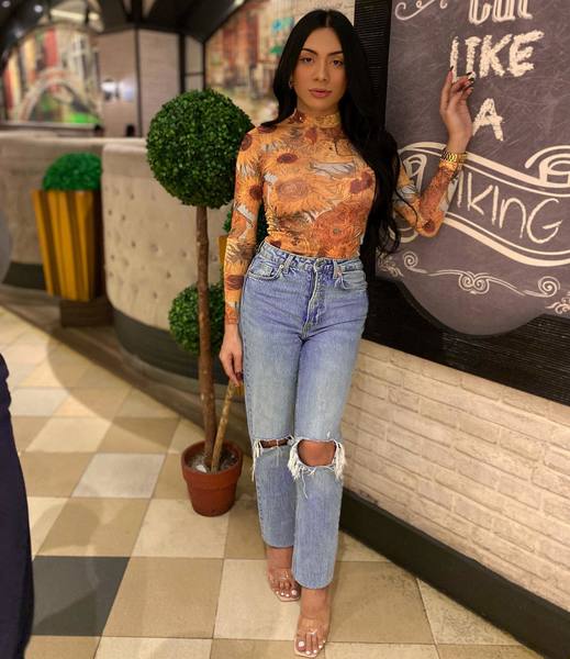 Live sex webcam photo for xXQueenOfDesireTsXx #3205402