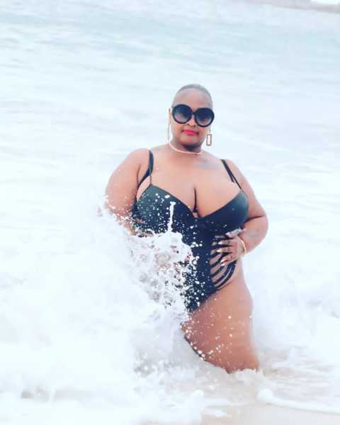 Live sex webcam photo for mostertit42dd18 #3365244