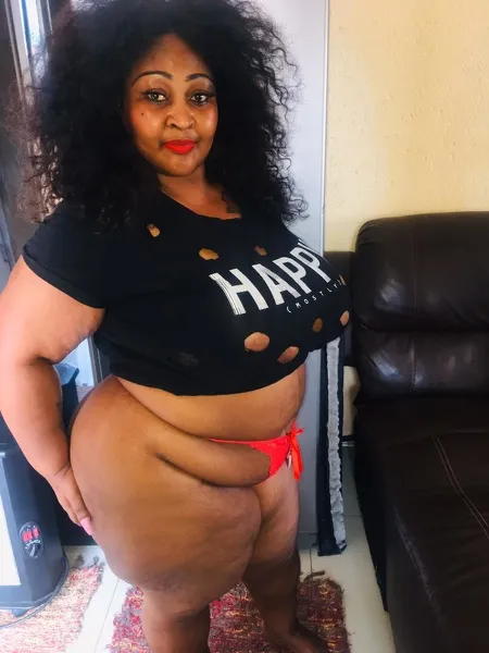 Live sex webcam photo for mostertit42dd18 #1981724