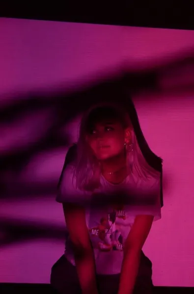 Live sex webcam photo for MeowLolly0403 #2108864