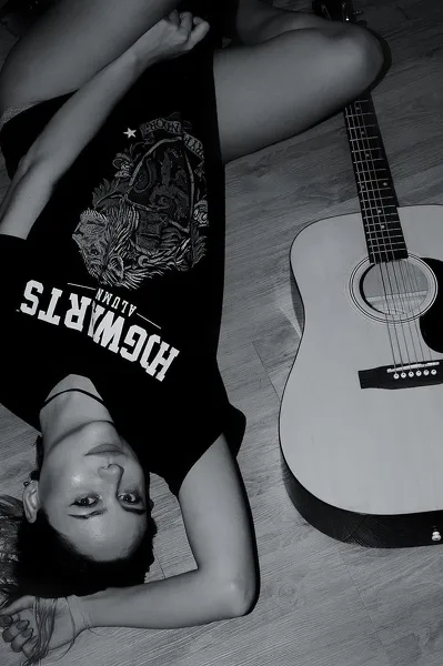 Live sex webcam photo for MeowLolly0403 #2026033