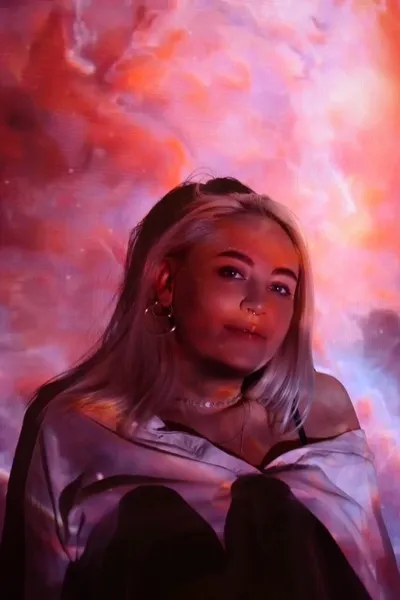 Live sex webcam photo for MeowLolly0403 #2108865