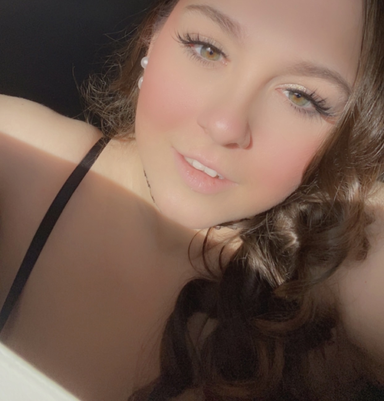 Live sex webcam photo for Bailey_Bunny #7320768