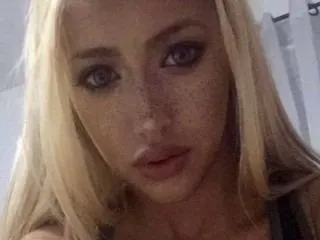 Live sex webcam photo for blondiedolly #5973031