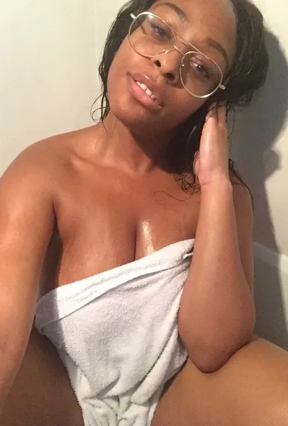 Live sex webcam photo for LexiJayneX #943667