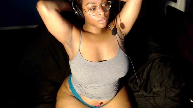 Live sex webcam photo for LexiJayneX #943528