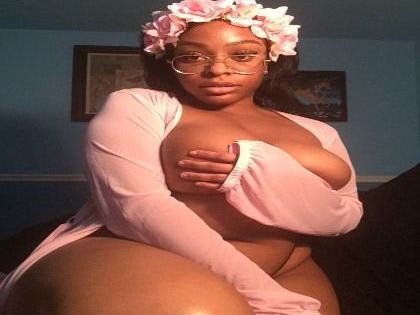 Live sex webcam photo for LexiJayneX #943303