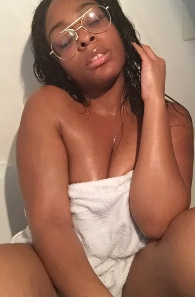 Live sex webcam photo for LexiJayneX #943664