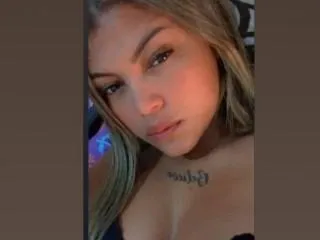 Live sex webcam photo for KarolGarciia #6587161