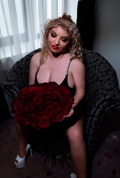 Live sex webcam photo for KendraTess #5872518