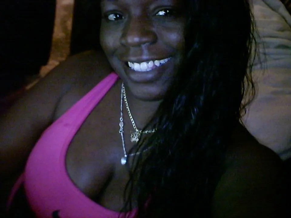 Live sex webcam photo for Shaylaluvu #2414802