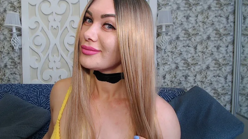 Live sex webcam photo for xFitnessgirl #1750573