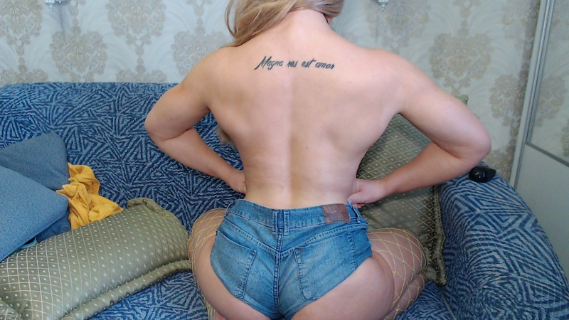 Live sex webcam photo for xFitnessgirl #1750603