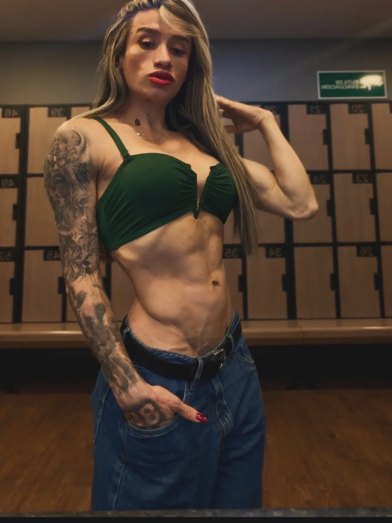 Live sex webcam photo for SofiaBorton #8649619