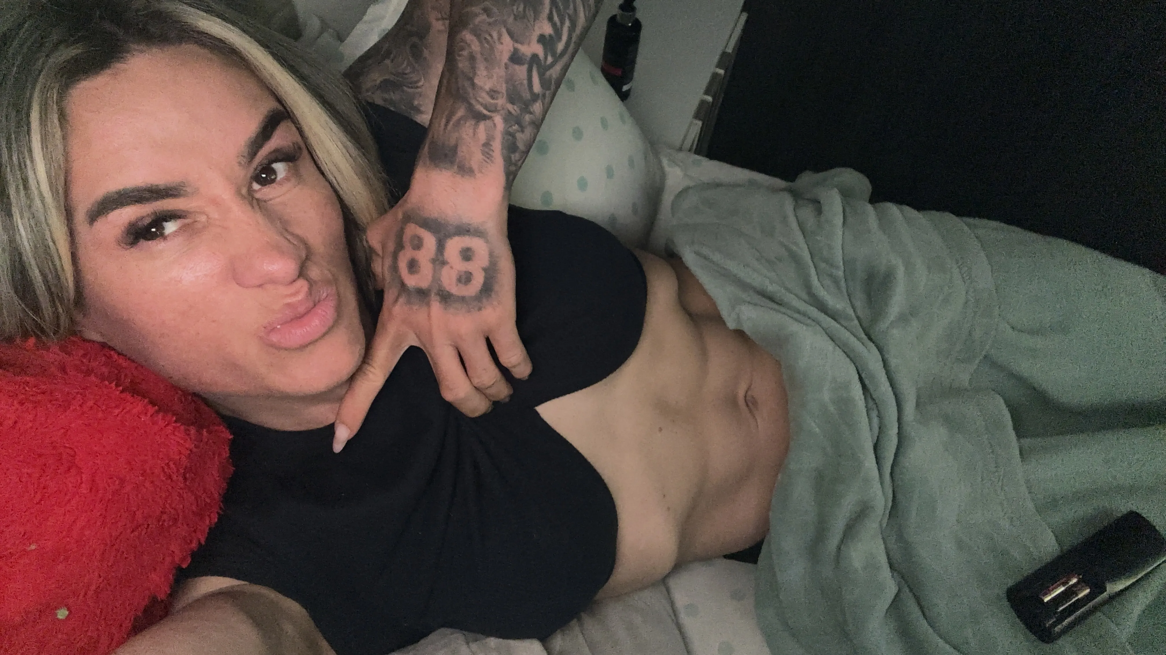 Live sex webcam photo for SofiaBorton #8313774