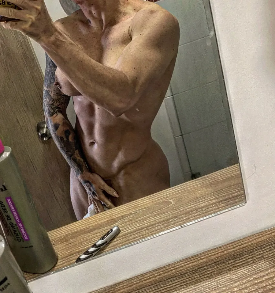 Live sex webcam photo for SofiaBorton #7169111