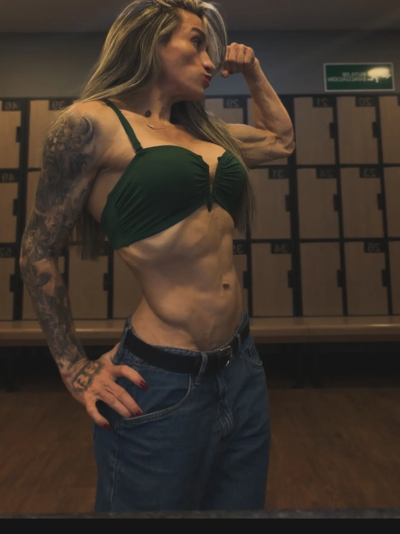 Live sex webcam photo for SofiaBorton #8649622