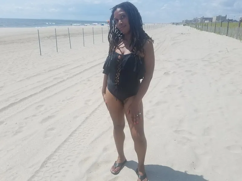 Live sex webcam photo for Sexyfranchy82 #7497352